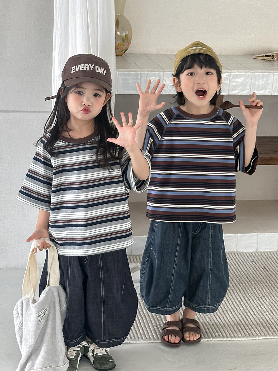 ボーダー柄ステッチTシャツ