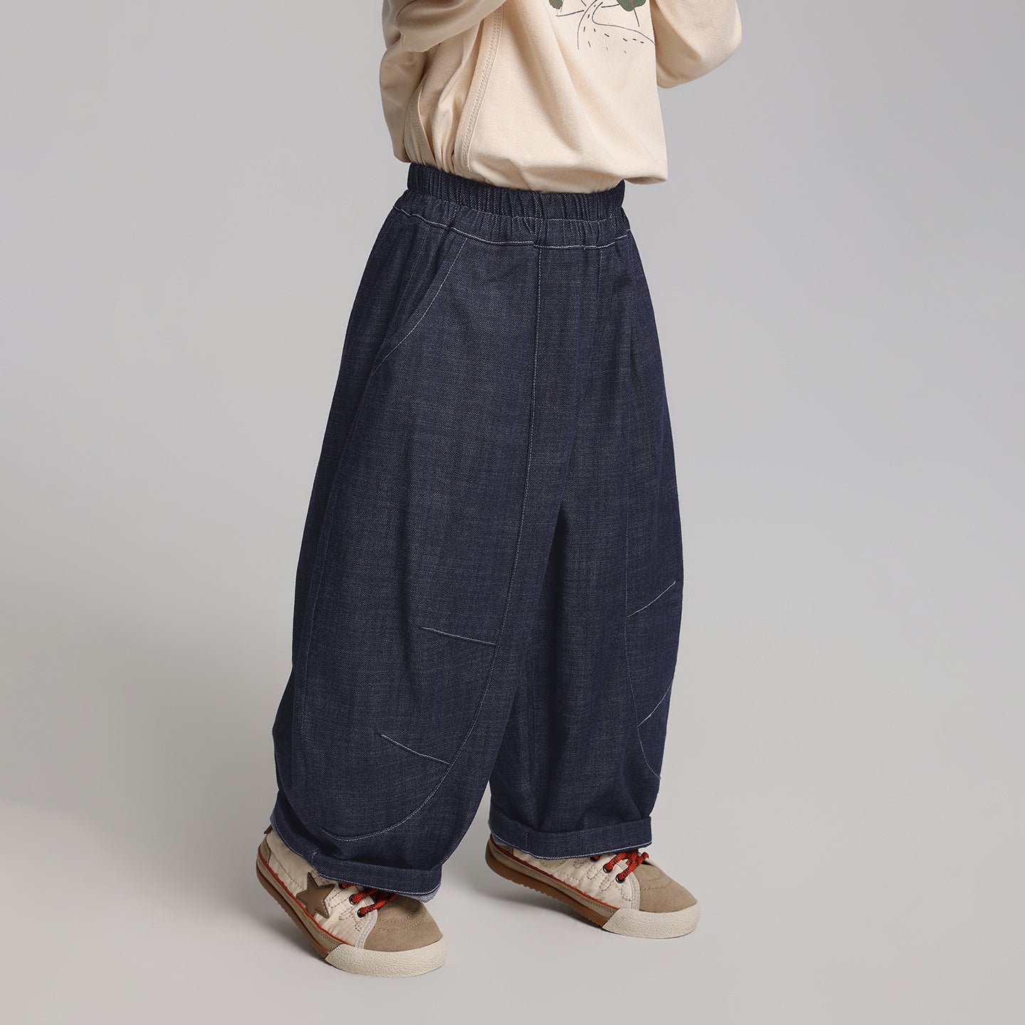 ステッチデザインデニム風ロングパンツ