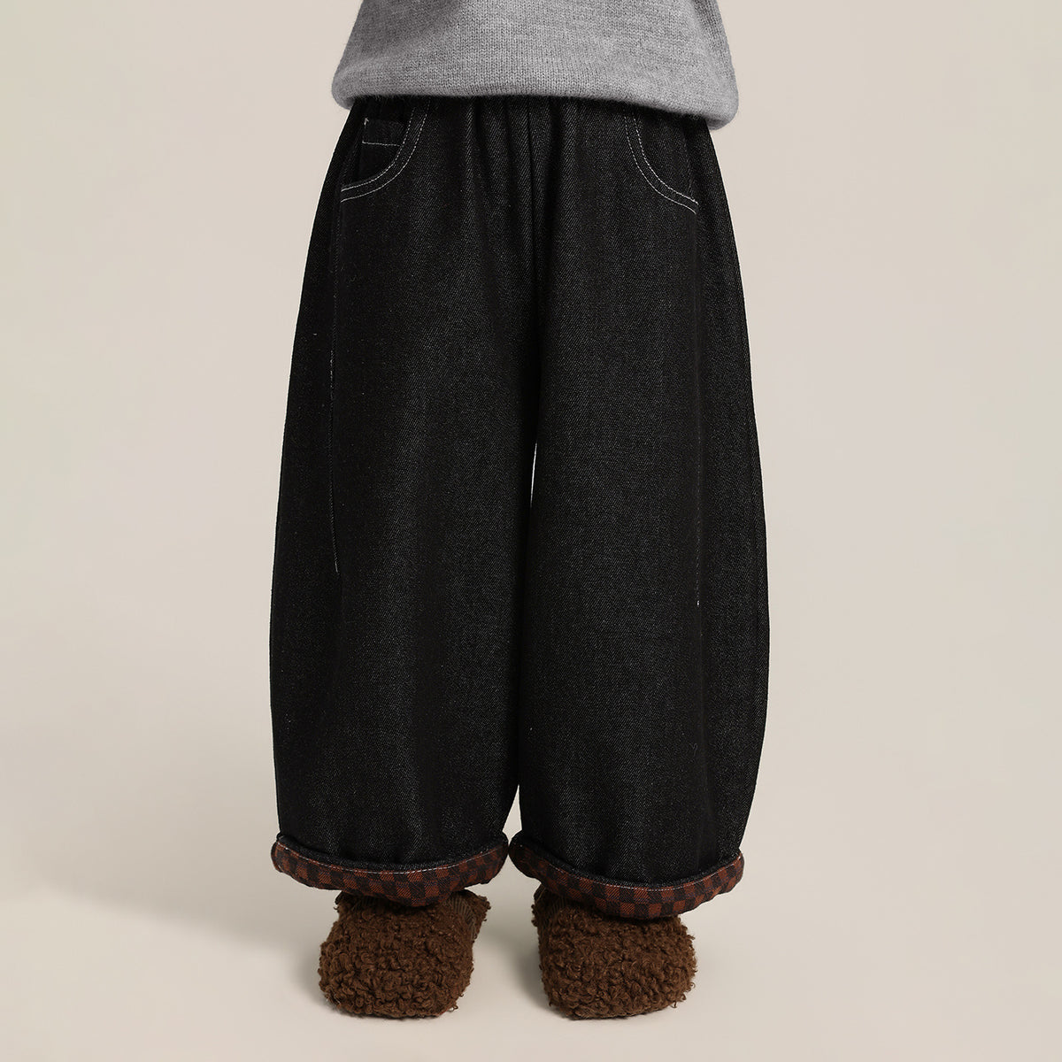 ロールアップ裏ボアデニムパンツ
