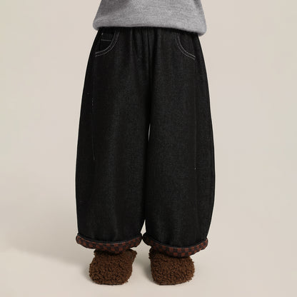 ロールアップ裏ボアデニムパンツ