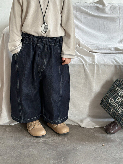 ストレートデニムパンツ