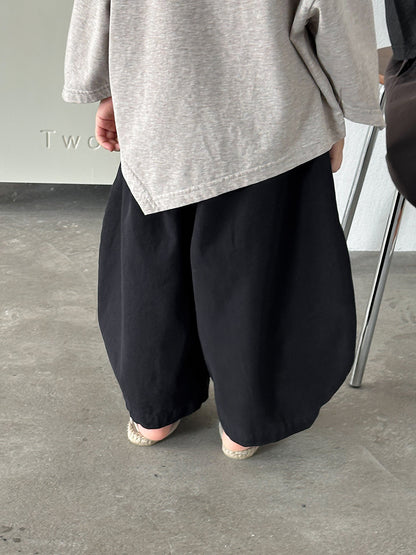 コットンセンタープリーツパンツ