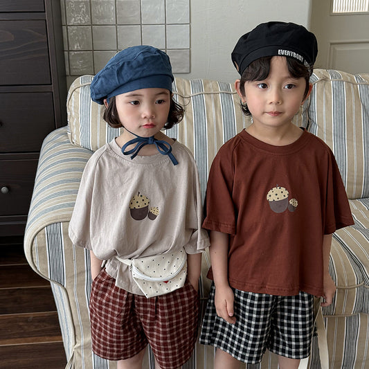 栗プリントTシャツ