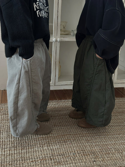 裏ボアワイドシルエットパンツ