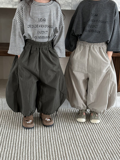 大胆シルエット無地ワイドパンツ