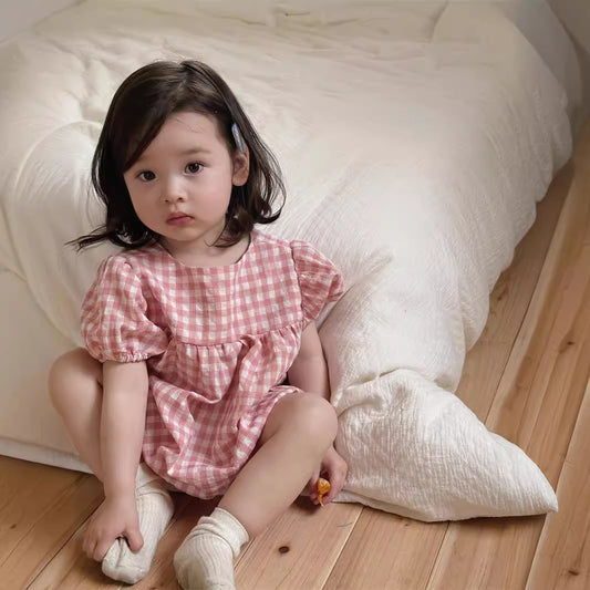 ギンガムチェック柄ロンパース