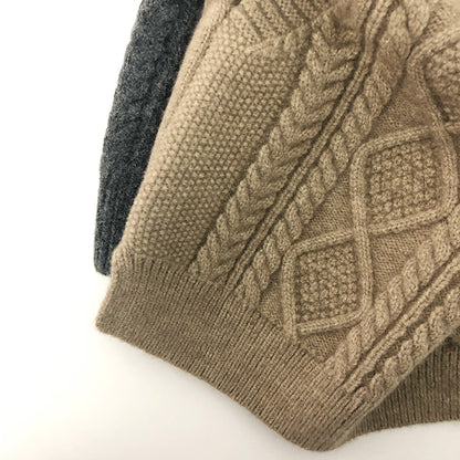 ケーブル編みカシミヤ混ベスト