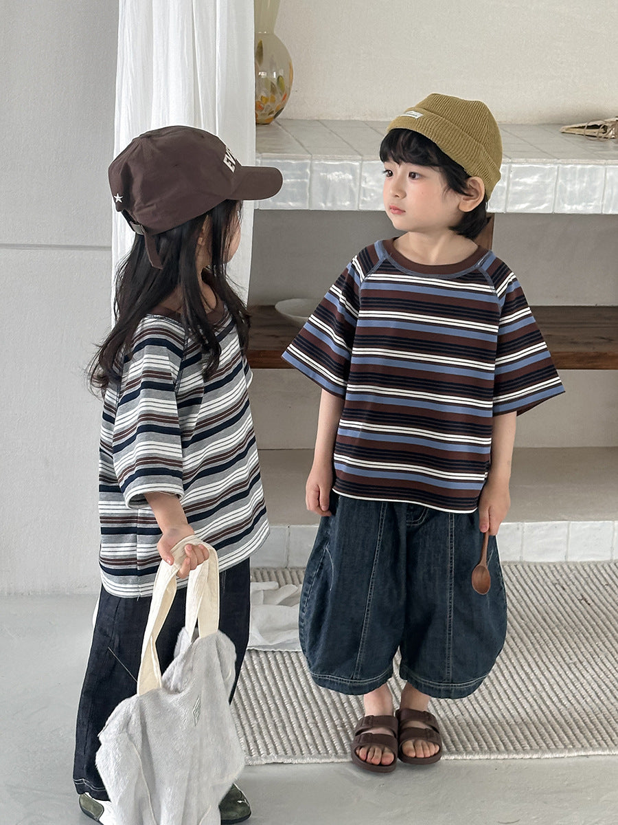 ボーダー柄ステッチTシャツ