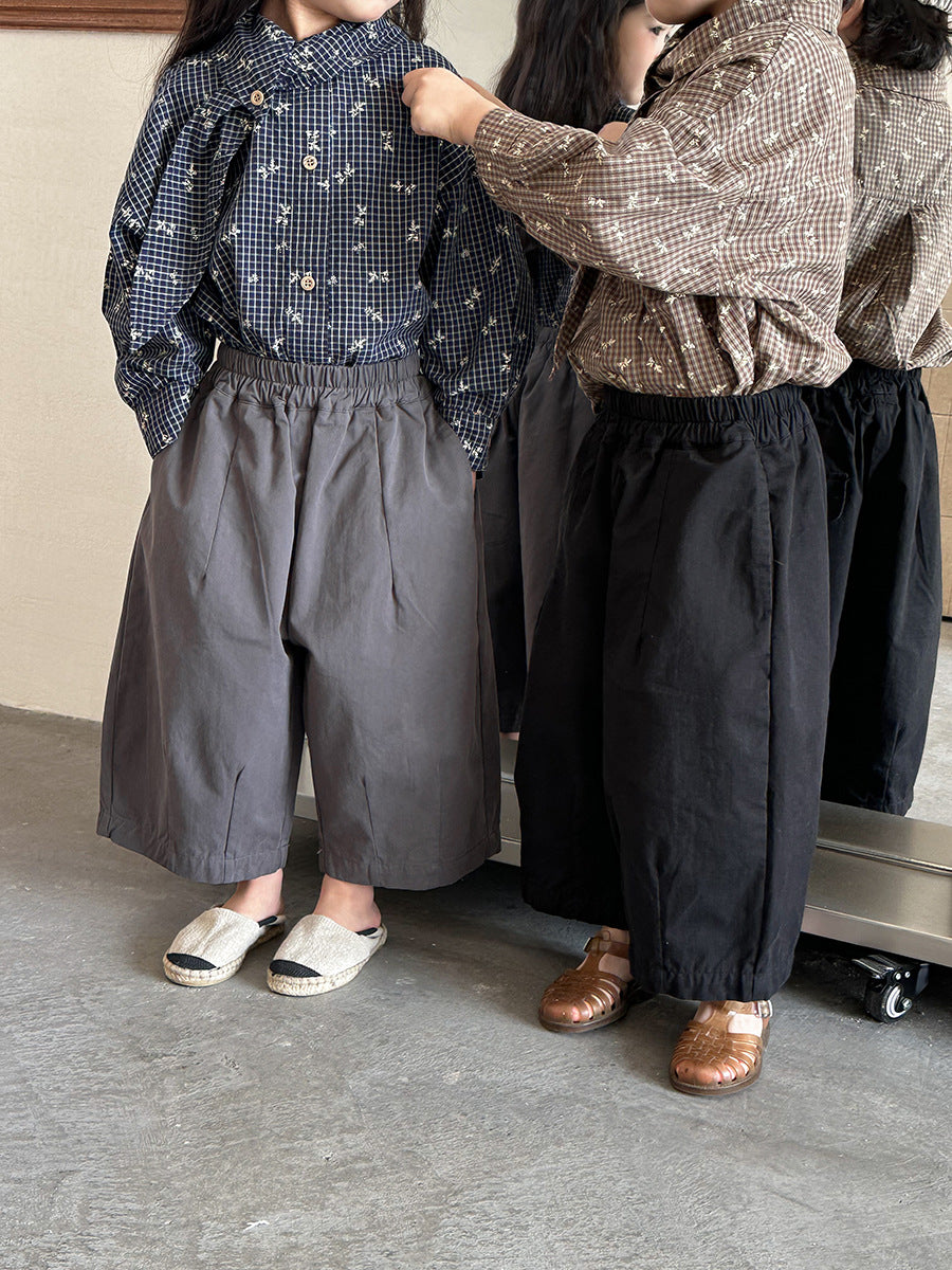 シンプルデザイン八分丈ワイドパンツ