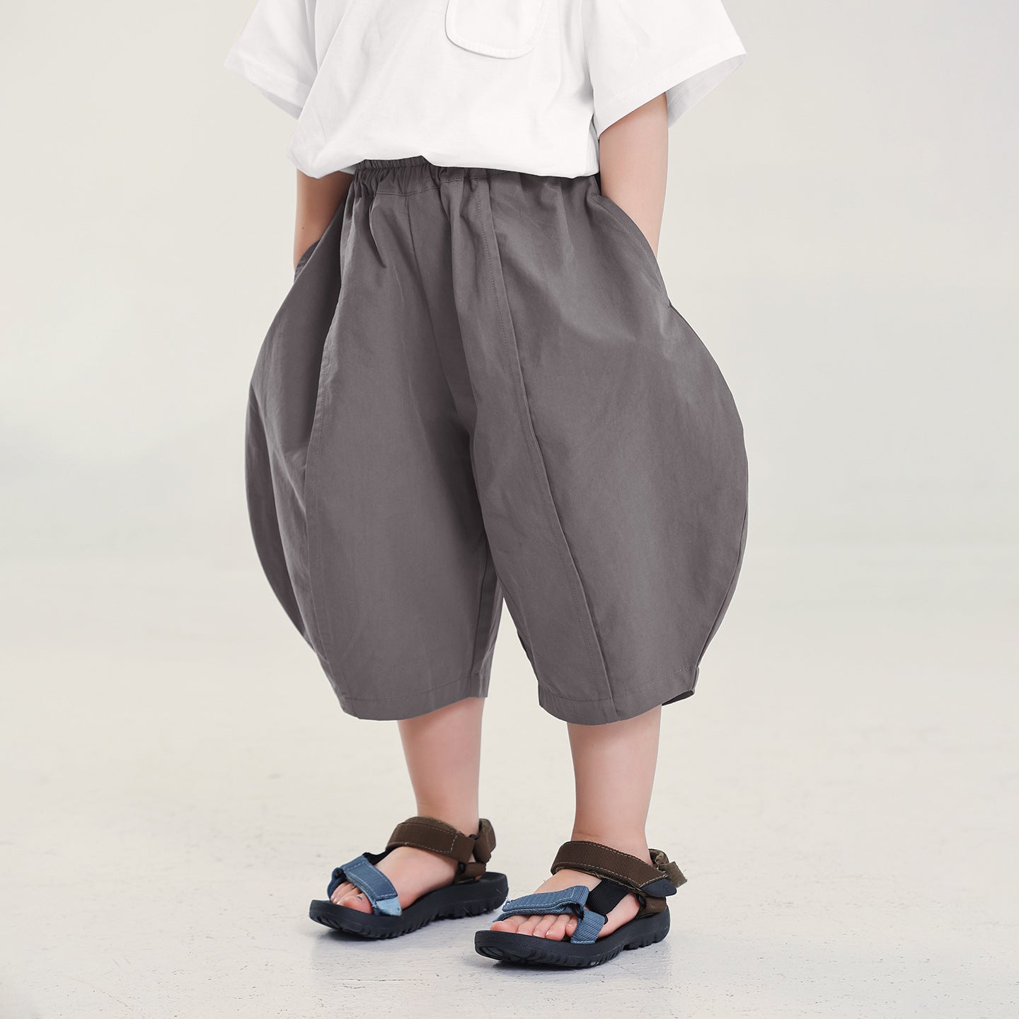 センタープレスコットン七分パンツ