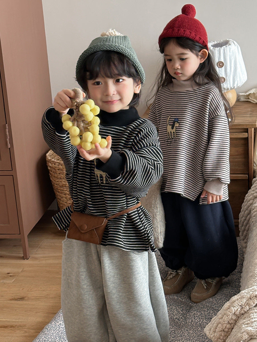 裏ボアボーダーハイネックスウェット