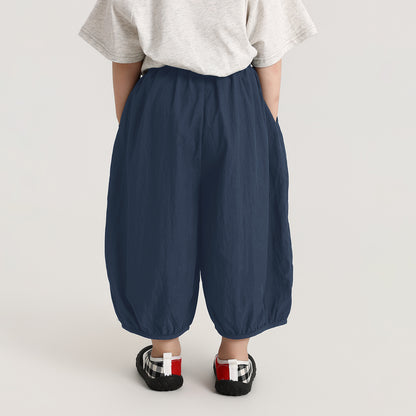 シボ感薄手八分丈パンツ