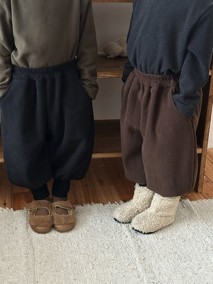 裾リブ厚手裏ボアパンツ