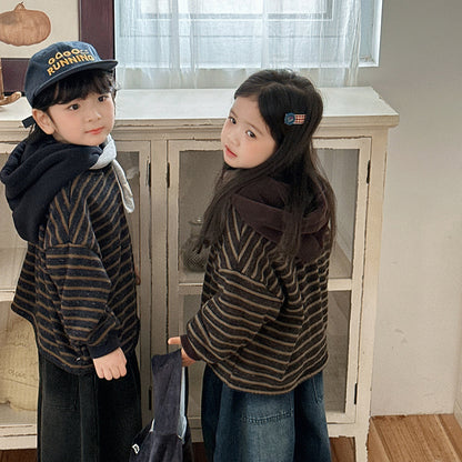 裏ボアボーダー柄パーカー