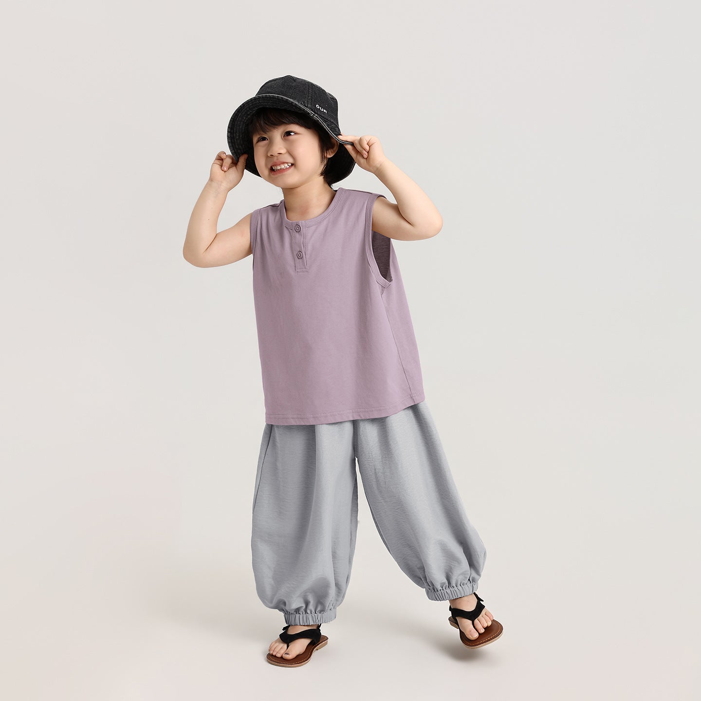 2つボタン純綿タンクトップ