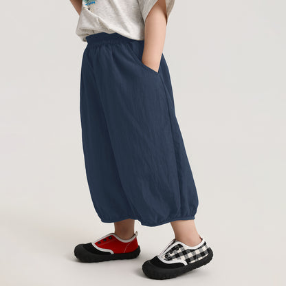 シボ感薄手八分丈パンツ