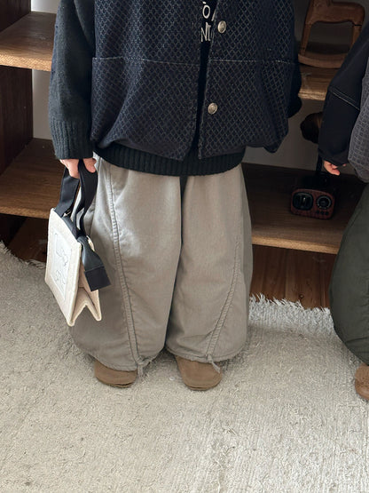 裏ボアワイドシルエットパンツ