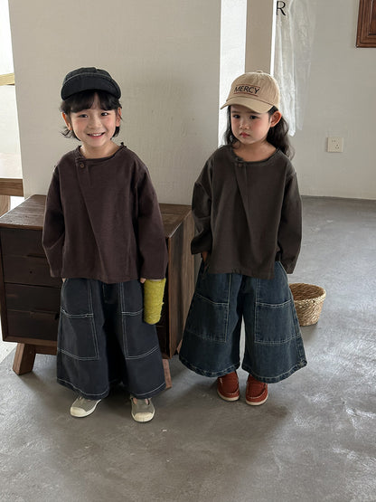 斜めボタンTシャツ綿100%