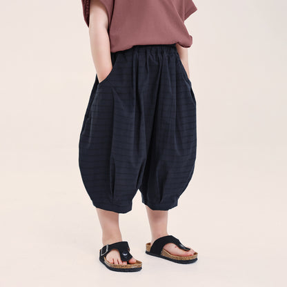 控えめボーダーコットン七分丈パンツ