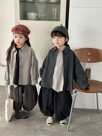 デザイン性ある無地シャツアウター