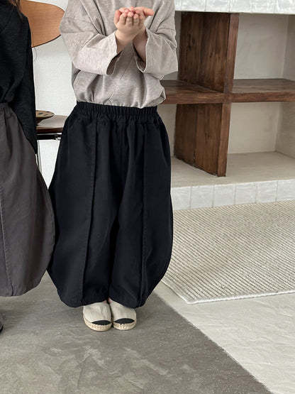 コットンセンタープリーツパンツ