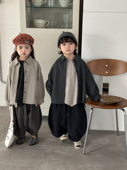 デザイン性ある無地シャツアウター