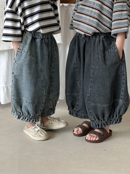 裾ギャザーバルーンデニムパンツ