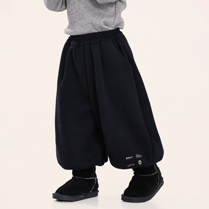 裾プリント裏ボアパンツ