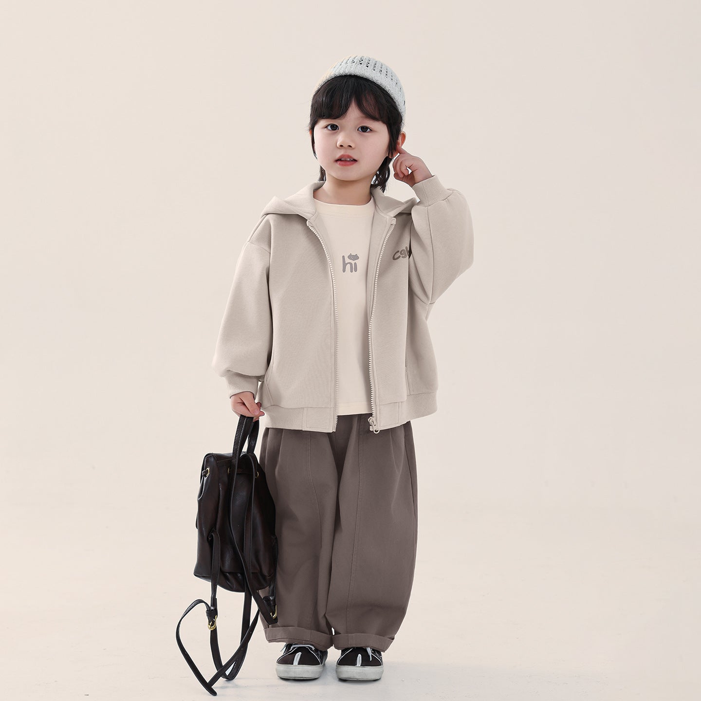 小文字ロゴジップアップパーカー