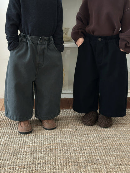 裏ボアストレートパンツ