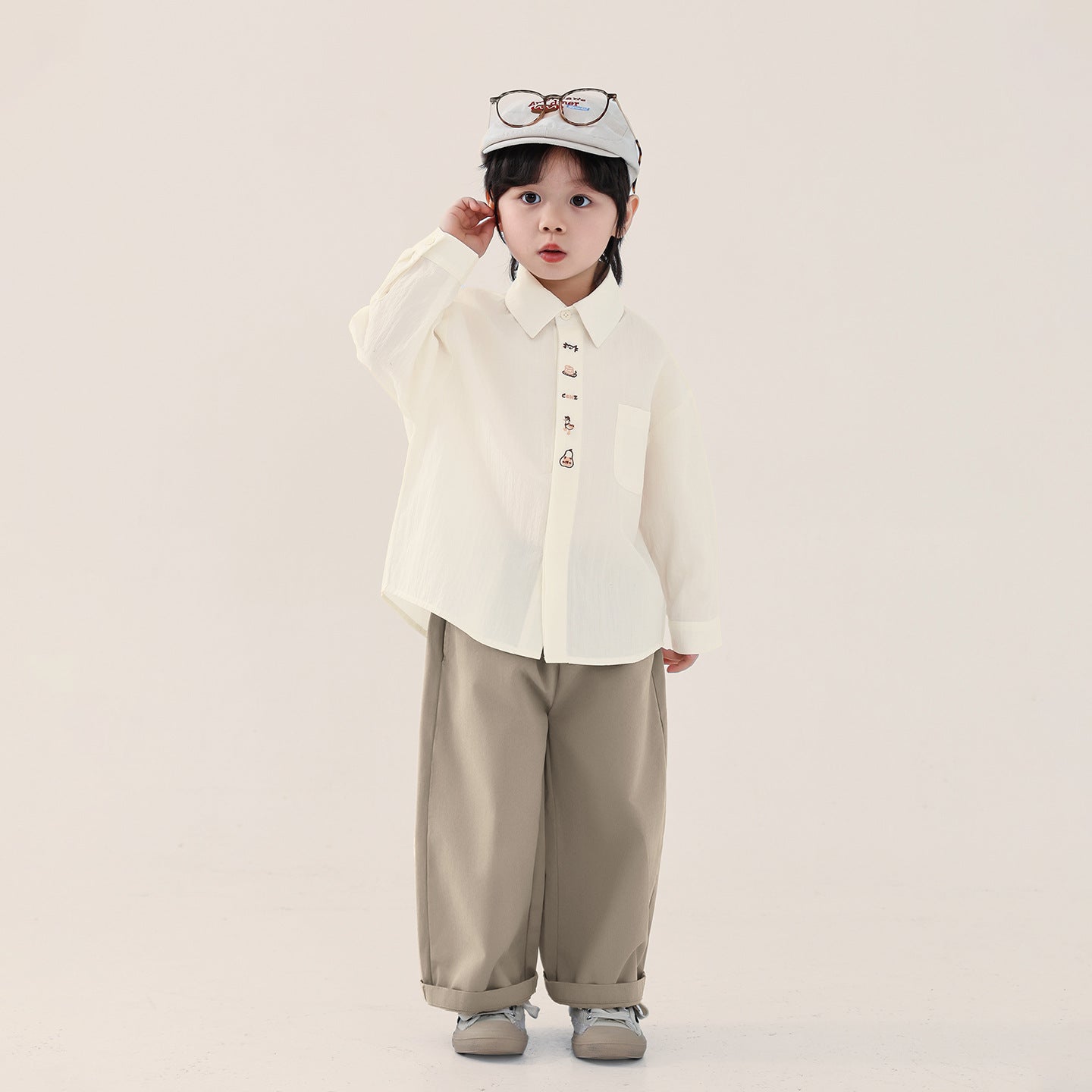 前立て刺繍シャツ