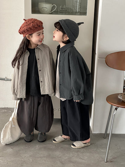 デザイン性ある無地シャツアウター