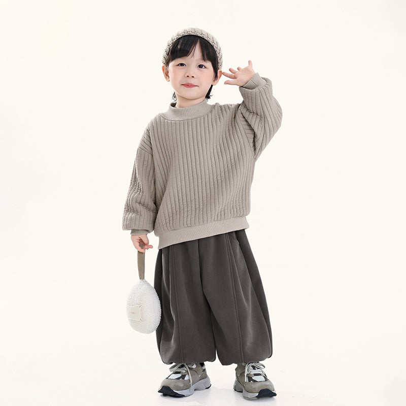 Fleece-lined high-neck sweatshirt