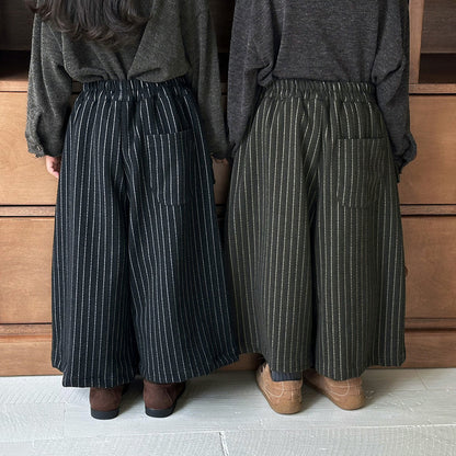 縦ストライプウール調ワイドパンツ