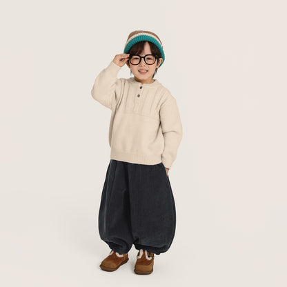 ヘンリーネックニットセーター