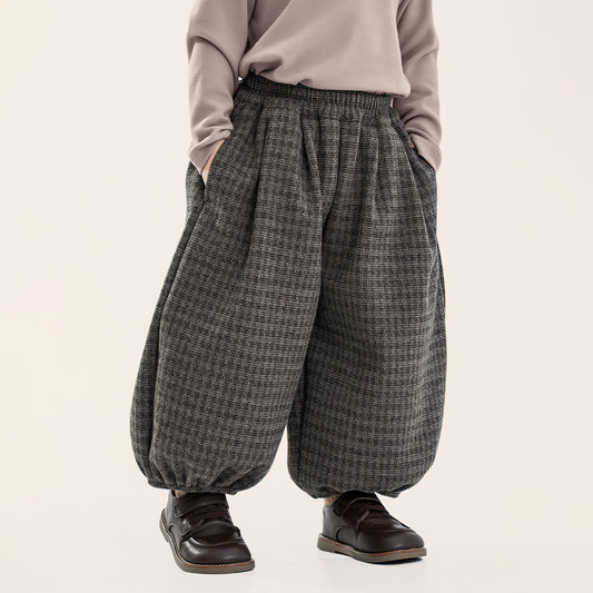 控えめチェック裏ボアバルーンパンツ