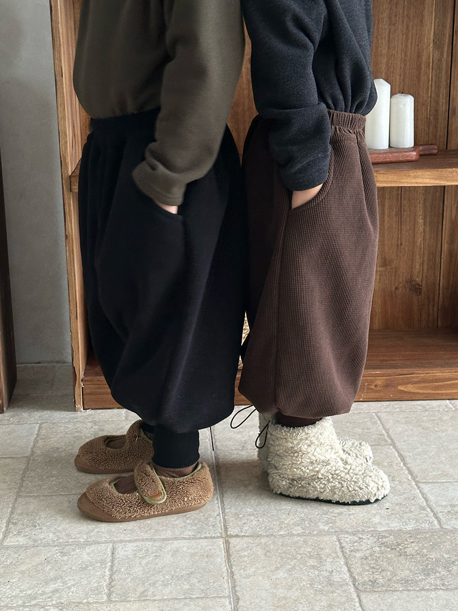 裾リブ厚手裏ボアパンツ