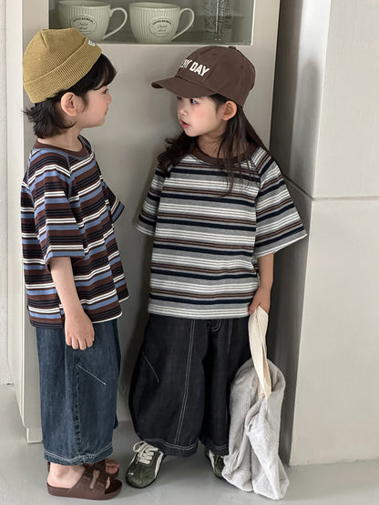 ボーダー柄ステッチTシャツ