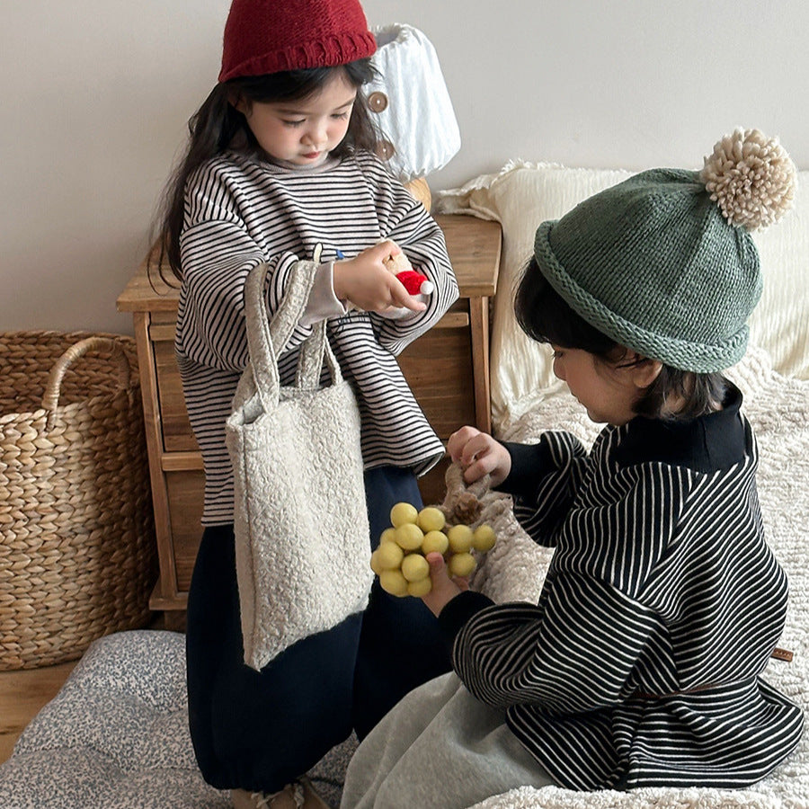 裏ボアボーダーハイネックスウェット
