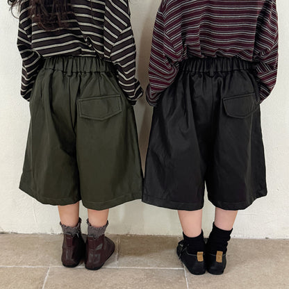PUレザータック入りハーフパンツ