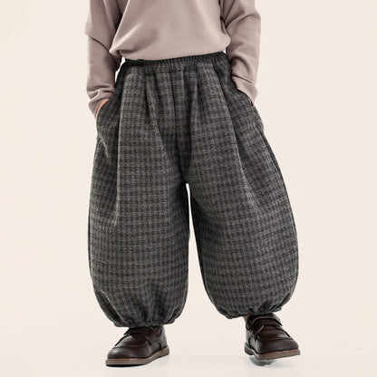 控えめチェック裏ボアバルーンパンツ