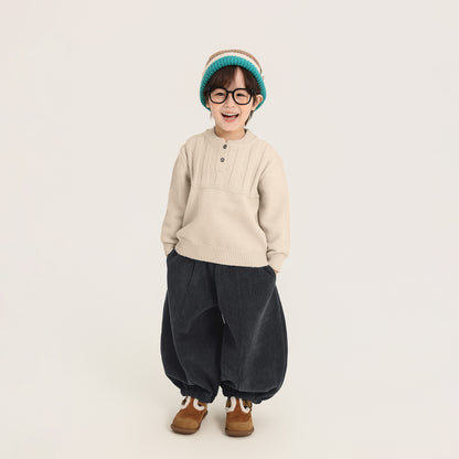 ヘンリーネックニットセーター