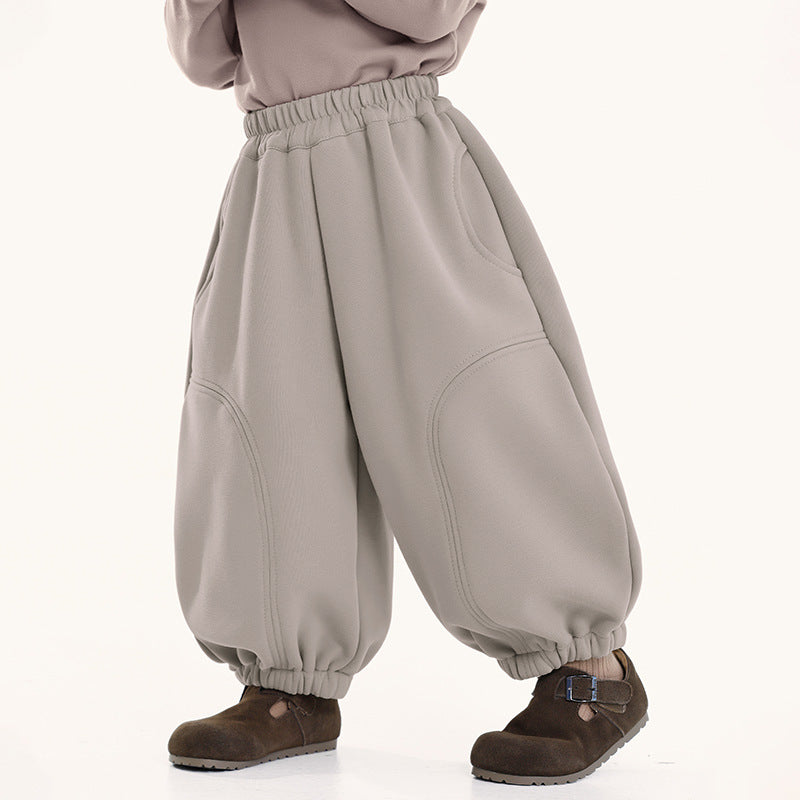 こだわりディテール裏ボアパンツ