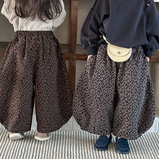 ビッグシルエットヒョウ柄パンツ