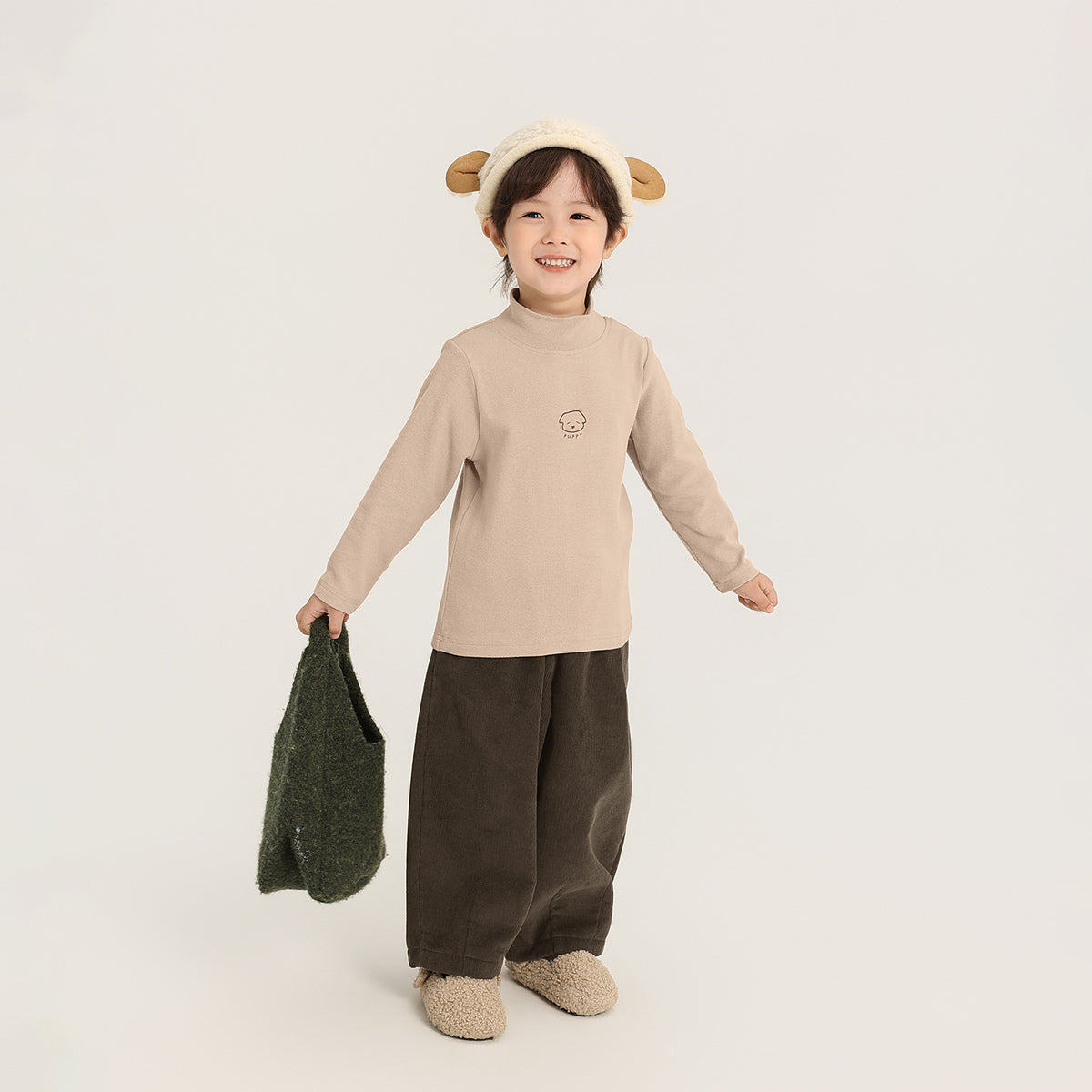 ワンポイントプリントハーフタートルカットソー