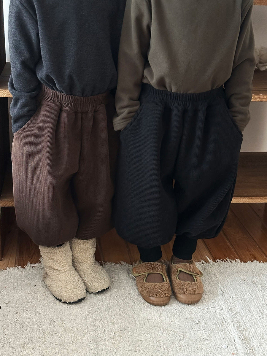 裾リブ厚手裏ボアパンツ