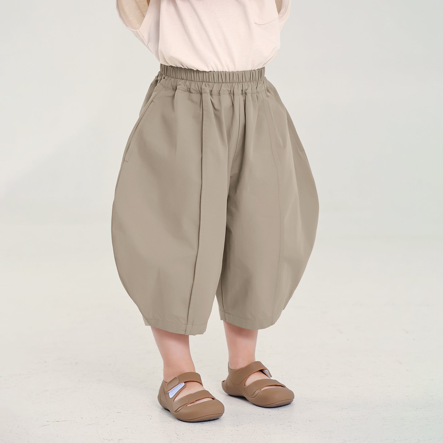 センタープレスコットン七分パンツ