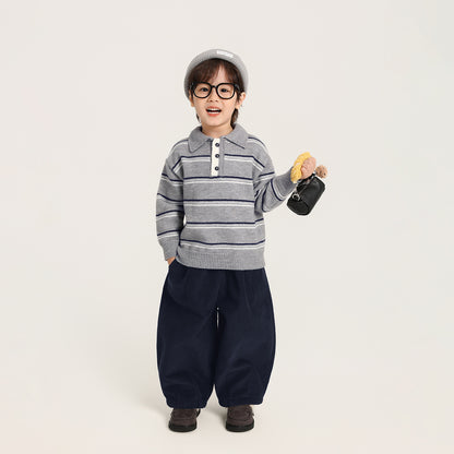 ボーダー柄ポロカラーニット