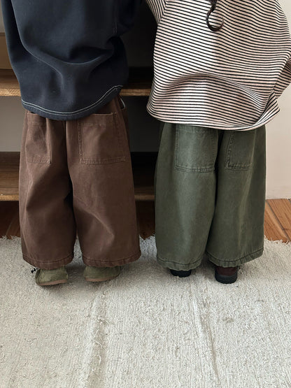 裏ボアストレートパンツ