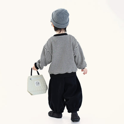 裏ボアボーダー柄プルオーバー